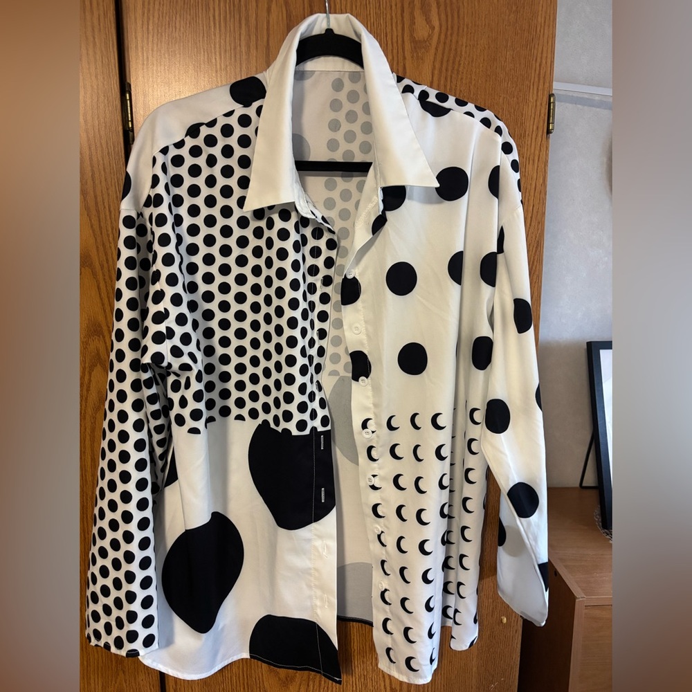 Chic Polka Dot Women's Blouse - Black and White